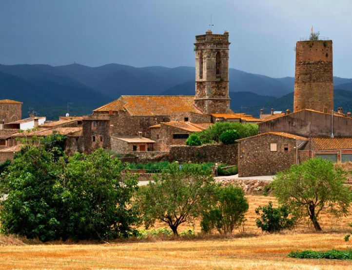 Cruïlles, Monells and Sant Sadurni de l'Heura