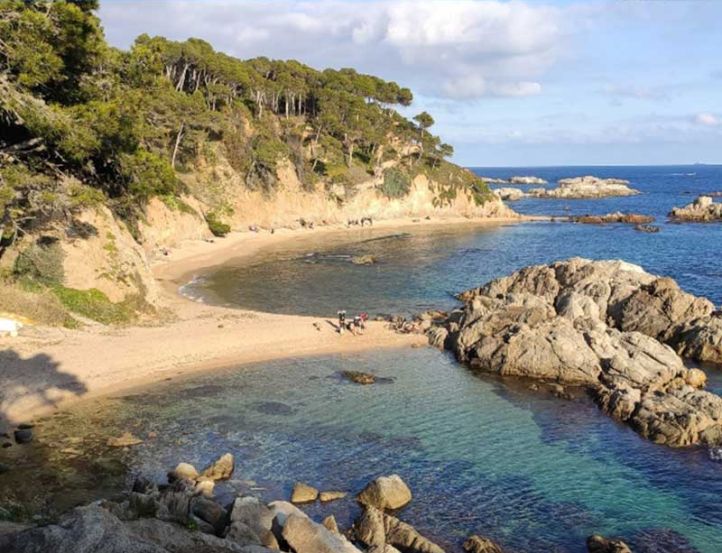 Playas y caminos de ronda